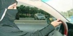 Suudi Arabistan'da da kadınlar araç kullanmak istiyor