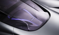 INFINITI EMERG-E Konsepti
