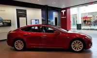 Tesla Showroom 