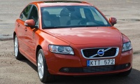 Volvo S40