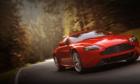 Aston Martin DBS Vantage 