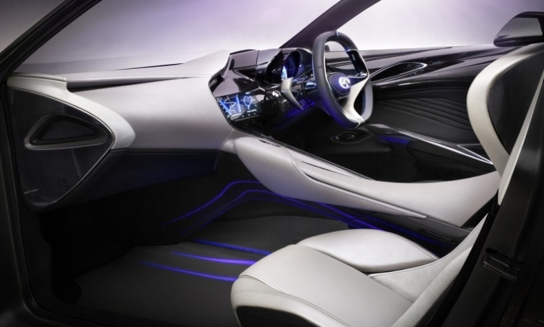 INFINITI EMERG-E Konsepti
