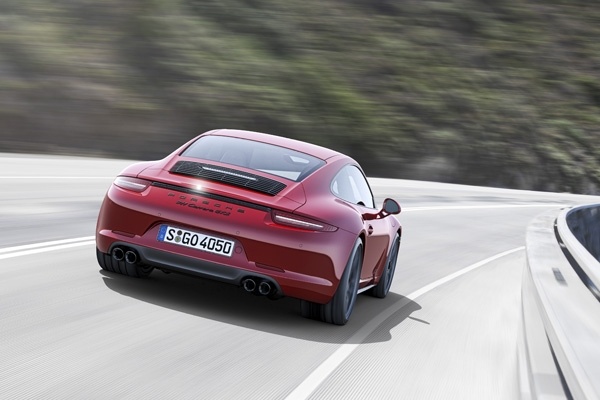 Porsche 911 Carrera GTS 