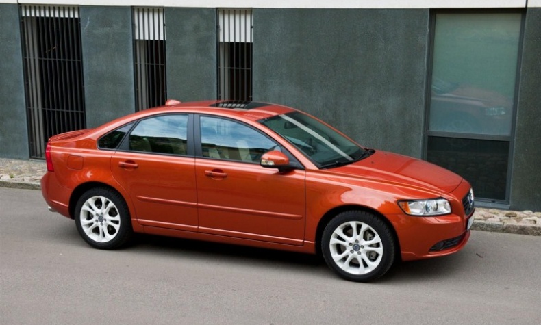Volvo S40