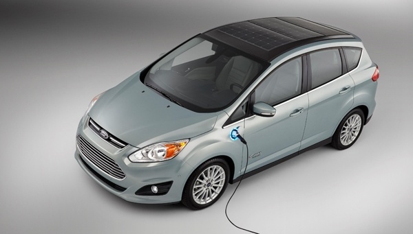 Ford Cenevre'de görücüye çıkıyor 