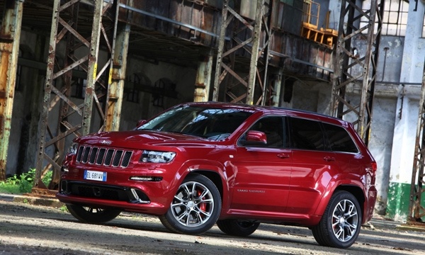 Grand  Cherokee Görselleri 