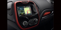 Facebook uygulaması artık Renault R-Link’te!