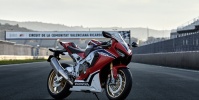 Honda motosiklet 2017 yılı yeni ürün gamıyla EICMA fuarında