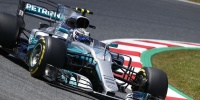 Lewis Hamilton İspanya GP'sindeki zaferini Monster 44 ile kutladı