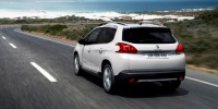 Benzinli stop&start teknolojisine sahip yeni Peugeot 2008