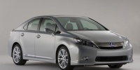 Toyota, 880 bin 584 aracı geri çağırdı
