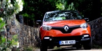 Renault Captur yeni tasarımıyla sunuluyor...