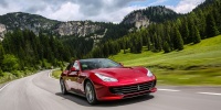Ferrari GTC4 Lusso’ya En Güzel Otomobil Ödülü!