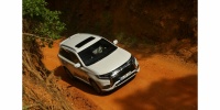 Mitsubishi Motors, “Outlander PHEV” Avrupa Lansmanını Gerçekleştirdi 