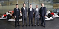 McLaren-Honda ekibi pilotları Alonsu ve Button oldu