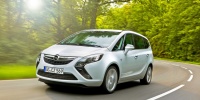 Opel Zafira 25 Yaşında