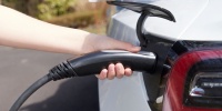 Türkiye’de Elektrikli Araçların Değeri “Düşmüyor”