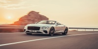 Yeni Bentley Continental GT Convertible üstü açık Grand Tourer otomobilde zirve 