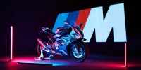 BMW M 1000 RR tutkunlarıyla buluşmaya hazırlanıyor 
