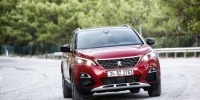 Yeni Peugeot 3008, C-SUV segmentine giriş yapıyor