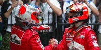 Schumacher, Formula 1'e galip başladı