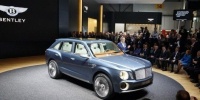Bentley lüks SUV modelini tanıttı