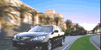 Yenilenmiş Toyota Camry piyasada...