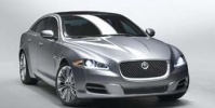 Jaguar'ın yeni modeli XJ sahnede...