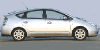 İlk hibrid otomobili olan Toyota Prius yenilendi