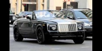Rolls-Royce herkesi solluyor...