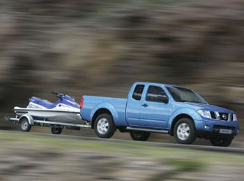 Navara Pick-up, Girit Adası'nda test edildi