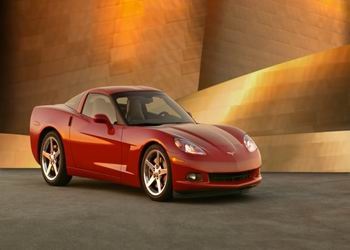 2005 Corvette Detroit'in ağır toplarından