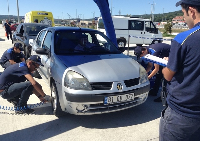 Araçların yüzde 22’sinin lastik hava basıncı tehlike durumunda!