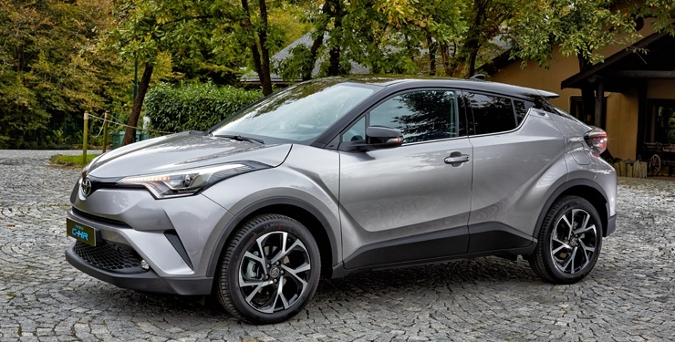 Toyota C-HR Fiyat ve Donanımı ile İddialı Geliyor 
