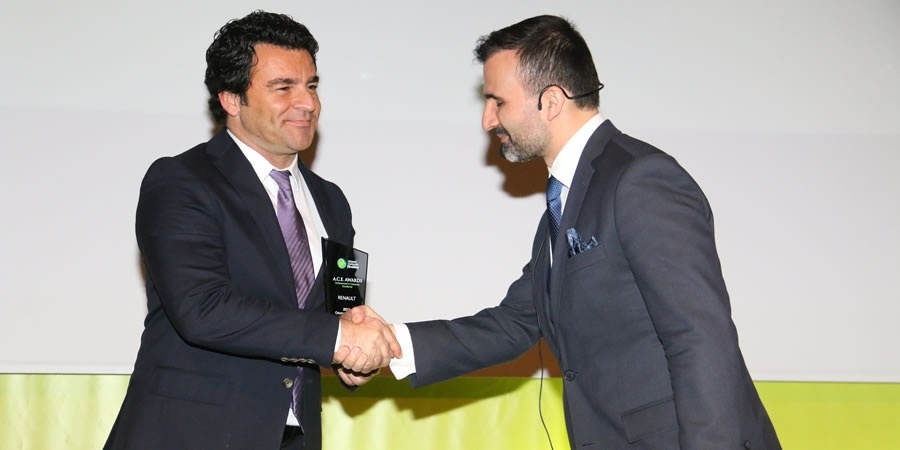 Renault yeniden “En İyi Müşteri Deneyimi” ödülünü kazandı