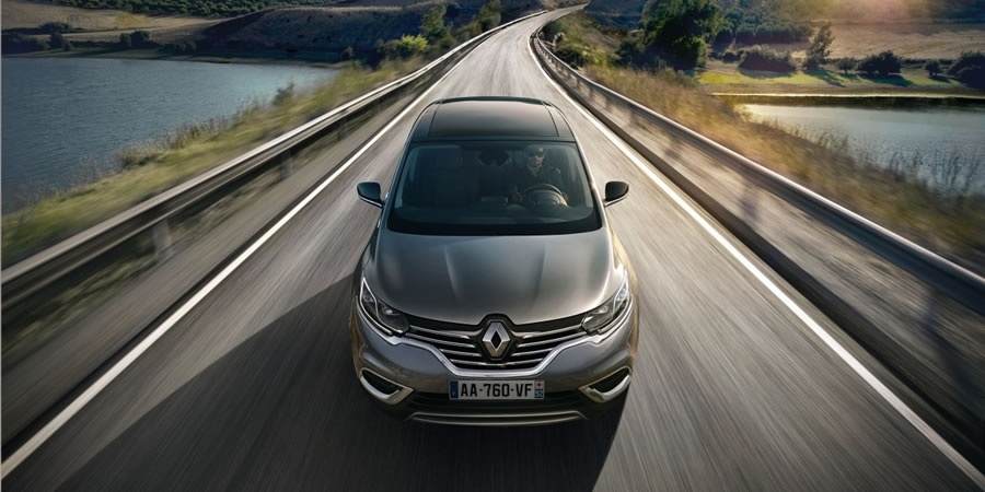 Yeni Renault Koleos ve Captur İstanbul Auto Show’da 