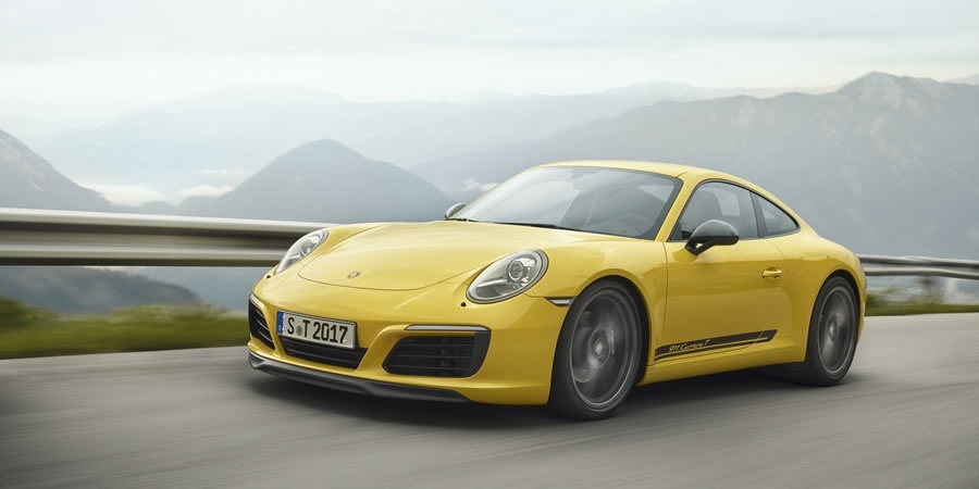 Porsche 911 ailesinin yeni üyesi “Carrera T”