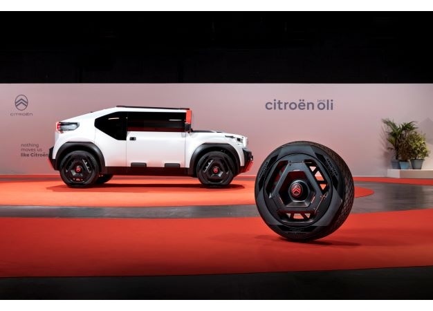 GOODYEAR, CITROËN OLI ile EAGLE GO KONSEPT 'i sergiliyor