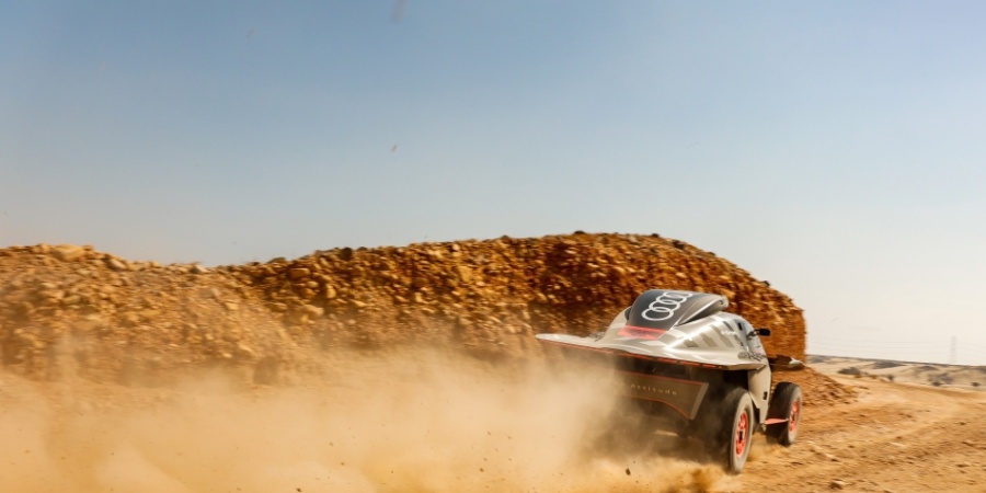 Audi Sport ile Dakar testi