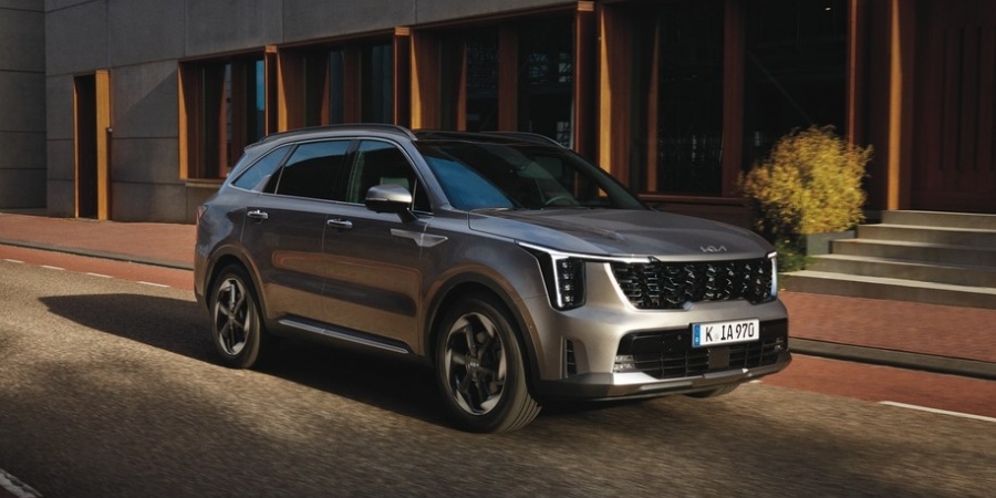 Kia Sorento yenilenen yüzüyle Türkiye’de