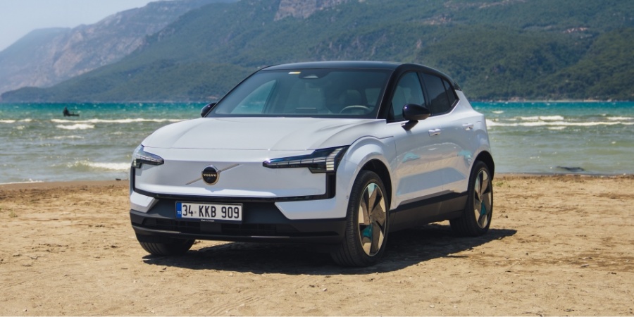 Volvo’nun Elektrikli SUV’u EX30 Türkiye Yollarında