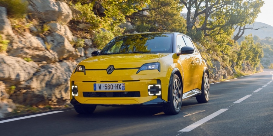 Renault R5 Continental EcoContact 6 Q İle Yollarda