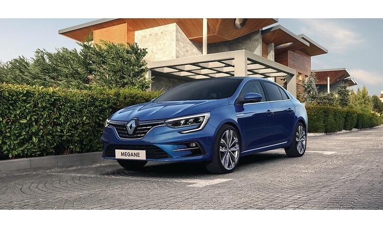 ZİRVENİN SAHİBİ YİNE RENAULT!