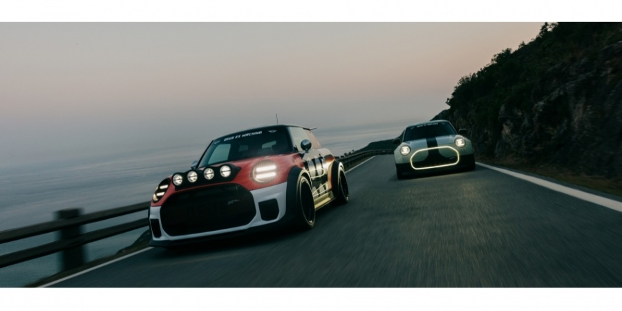 BMW iX3 ve  MINI JCW x Deus Ex Machina  IAA Mobility'de