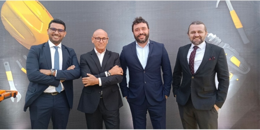 FORD TRUCKS  SENEGAL PAZARINDA