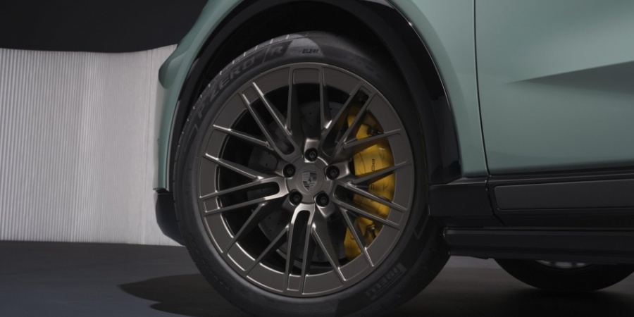 Pirelli P Zero, elektrikli Porsche Cayenne'in hızlanma performansına katkı sağlıyor