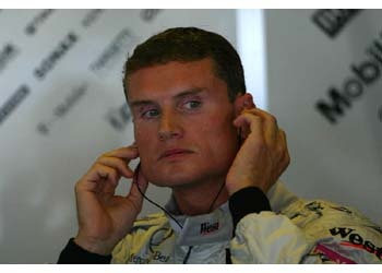 McLaren Coulthard ‘a Arka Çıktı