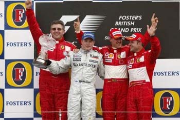 İngiltere'de zafer yine Schumacher'in oldu