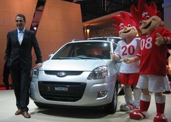 Hyundai Matrix yenilenen yüzüyle Cenevre Motor Show'da