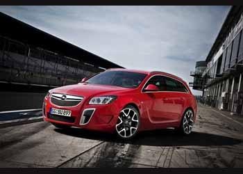 Opel Insignia OPC Sports Tourer yeni bir ödülün daha sahibi oldu...!